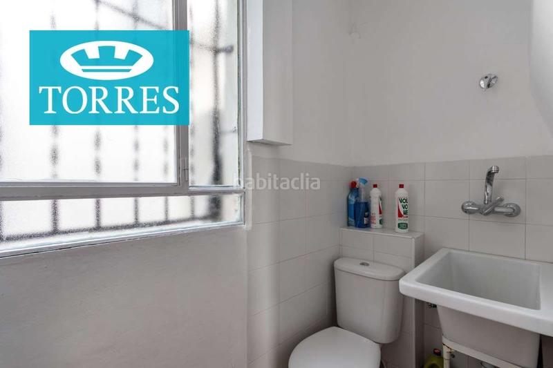 Foto 5465d05d-ad5c-47ad-9ee0-f4e192b1ef40. Miete etagenwohnung mit heizung parking in Centro - Sagrario Granada