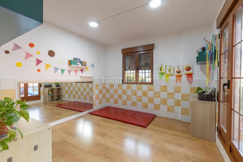 Foto 07dbb53f-2777-4a75-8504-d5a47db1da03. Xalet amb aparcament piscina a Ogíjares