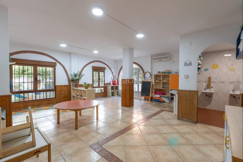 Foto a56f576b-b03c-4f32-84f8-bc3f5cd549cc. Xalet amb aparcament piscina a Ogíjares