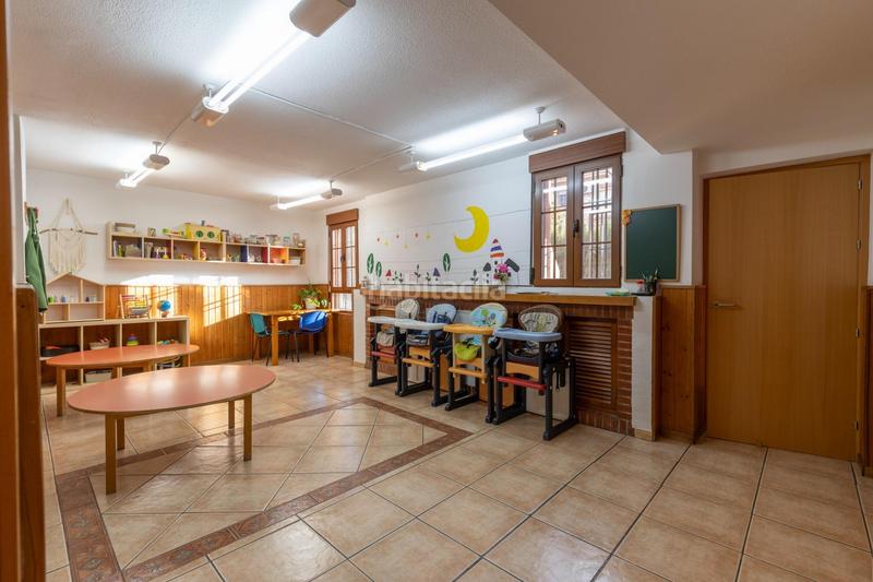 Foto b0fa062b-1157-48fd-9617-fb6d42b81947. Xalet amb aparcament piscina a Ogíjares