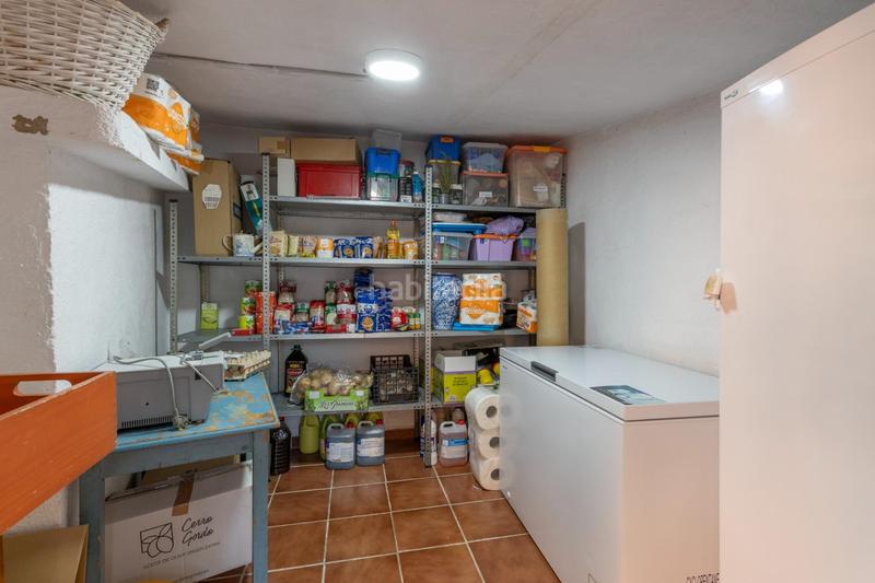 Foto ce8c236d-245d-4f92-9453-225dcaafeeae. Xalet amb aparcament piscina a Ogíjares