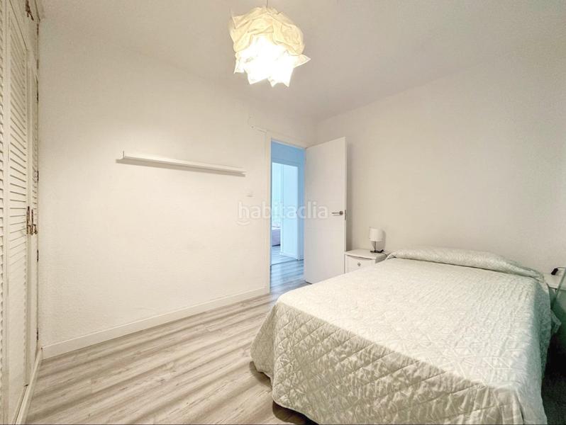 Foto b80cf240-ef81-46b9-94f7-3282e12e7049. Alquiler piso estupendo piso en caleta en Pajaritos Granada