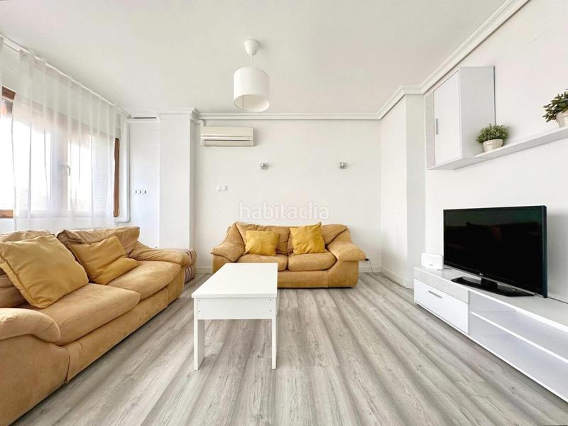 Foto 9a8880d2-2ee4-41f0-a5b8-00ec98f67539. Miete etagenwohnung mit heizung in Pajaritos Granada