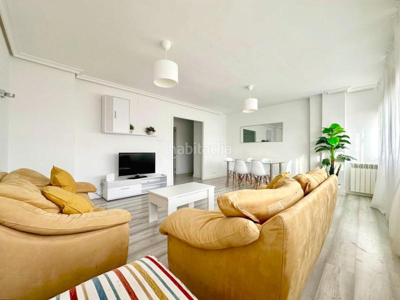 Foto 13be2aa9-19a7-49af-993e-5988752657bd. Rent flat with heating in Pajaritos Granada