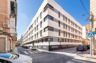 Pis a Barrio de Zaidín. Gran oportunidad! piso en zaidín de 3 dormitorios, 2 baños, coch