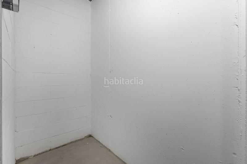 Foto bb459b9e-2ea8-4286-8d7a-fb705692c56e. Lloguer pis amb calefacció aparcament piscina a Rosaleda - Juventud Granada