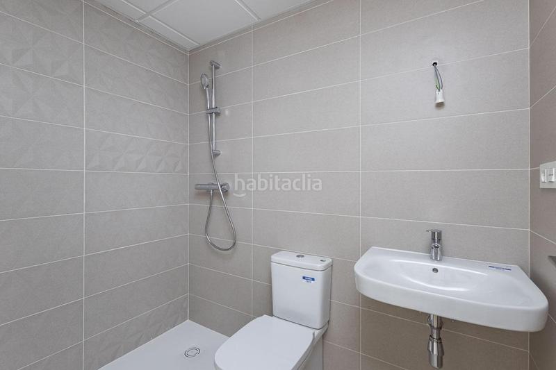 Foto 0b30394c-293a-4d04-adc4-3c2c9ef1223a. Location appartement avec chauffage parking piscine dans Granada