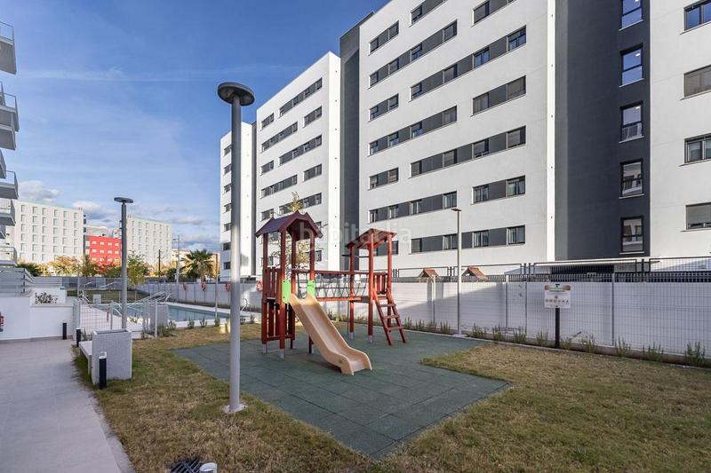 Foto d38c0205-850a-48e9-bcff-62097097faa7. Miete etagenwohnung mit heizung parking pool in Rosaleda - Juventud Granada