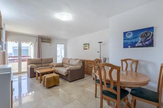 Flat in Calle ESCULTOR LOPEZ AZAUSTRE