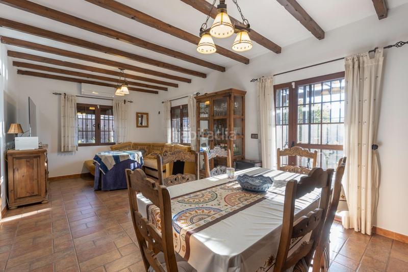 Foto 27d27440-d85d-452a-bf15-0cbf5e84fc2f. Xalet amb calefacció aparcament piscina a Dúrcal