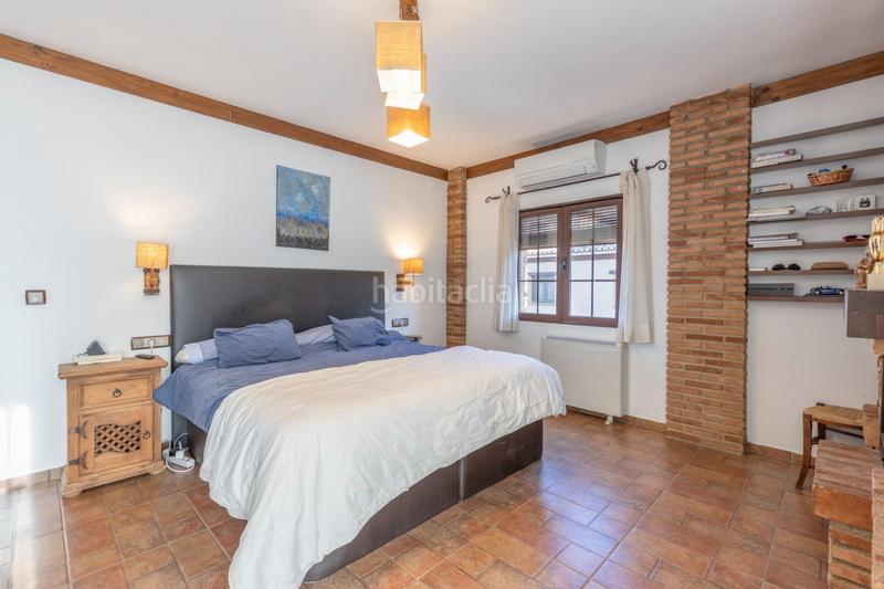 Foto 53d197cc-8a5b-43c7-81e9-a263f196c180. Xalet amb calefacció aparcament piscina a Dúrcal