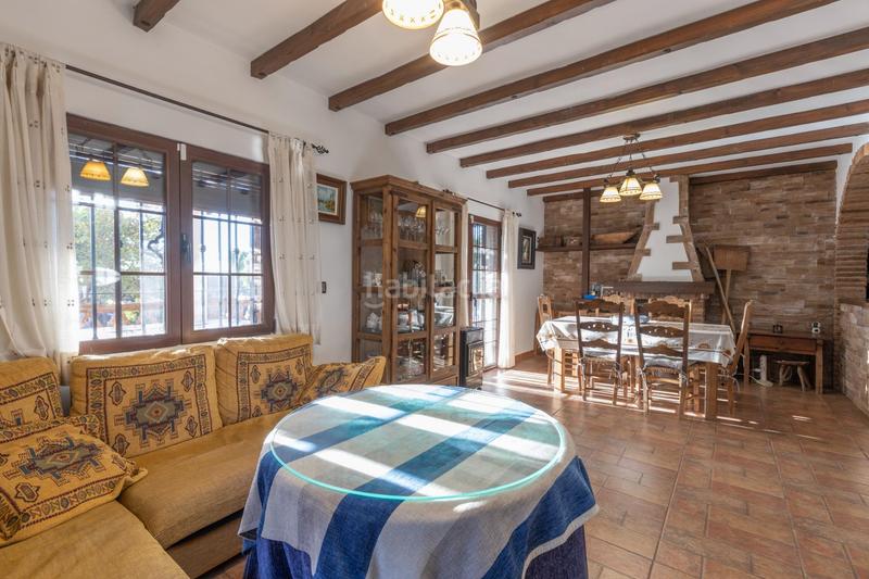 Foto 67bde0f0-01f6-4f4e-a6bd-f4ead0f7ddfc. Xalet amb calefacció aparcament piscina a Dúrcal