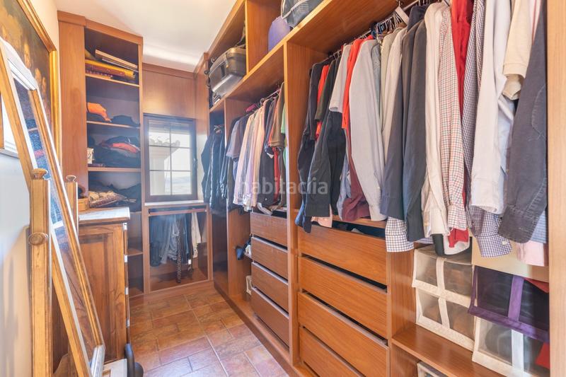 Foto 718e860f-2671-4cbf-b27d-a599d56cdcc5. Xalet amb calefacció aparcament piscina a Dúrcal