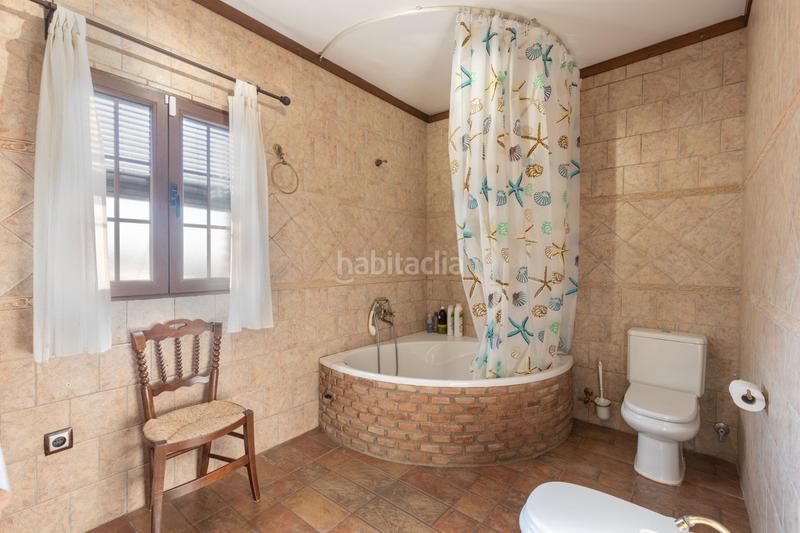 Foto d308b5f2-22a5-473d-a7d7-8dc04a5b9f8a. Xalet amb calefacció aparcament piscina a Dúrcal