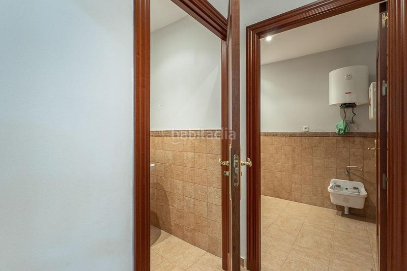 Foto bc9c8d0e-3708-446d-99c4-e13414daa6e9. Local commercial dans Barrio de Zaidín Granada