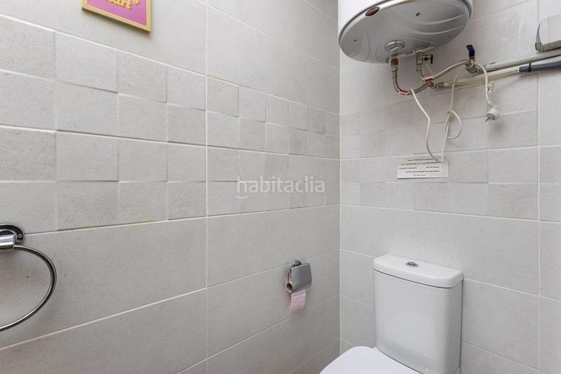 Foto 5ad19995-1506-4435-984c-c59f97a31094. Rent business premise in Camino de Ronda Granada