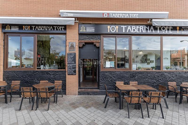 Foto ee57cf8d-4983-4640-950e-4df716ed0c0a. Lloguer local comercial a Castaño - Mirasierra Granada