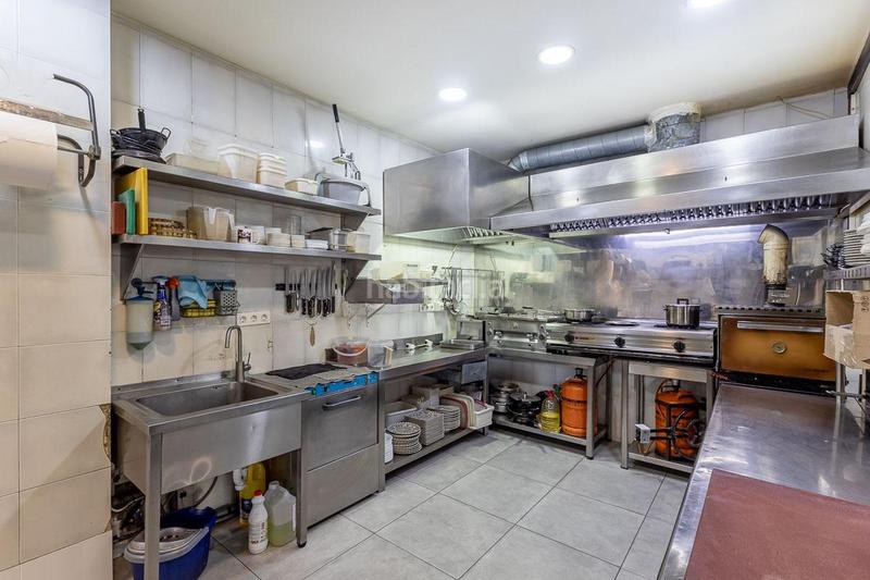 Foto f4ff906d-36f1-4f73-bd6c-2d856db43b77. Lloguer local comercial a Castaño - Mirasierra Granada