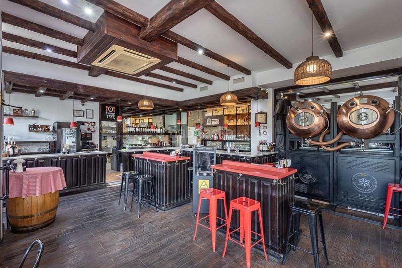 Foto f7302887-2fad-43eb-b3df-50b5148475c6. Lloguer local comercial a Castaño - Mirasierra Granada