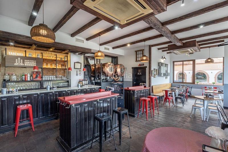 Foto 44ff6112-ad2b-4a57-9781-cc176c5594d5. Location local commercial dans Castaño - Mirasierra Granada