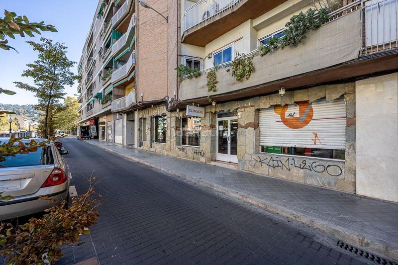 Foto 78dc7a4d-d734-441e-adc5-47e7f3a6054f. Alquiler local comercial oportunidad para emprendedores!! en Granada