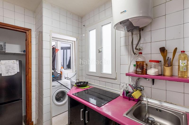 Foto c76ad9ee-14e2-4d6b-8eff-de35af5f98b1. Etagenwohnung mit heizung in San Matías - Realejo Granada