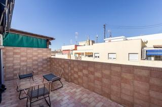 Alquiler Piso en Centro - Sagrario. Piso con terraza zona gran via