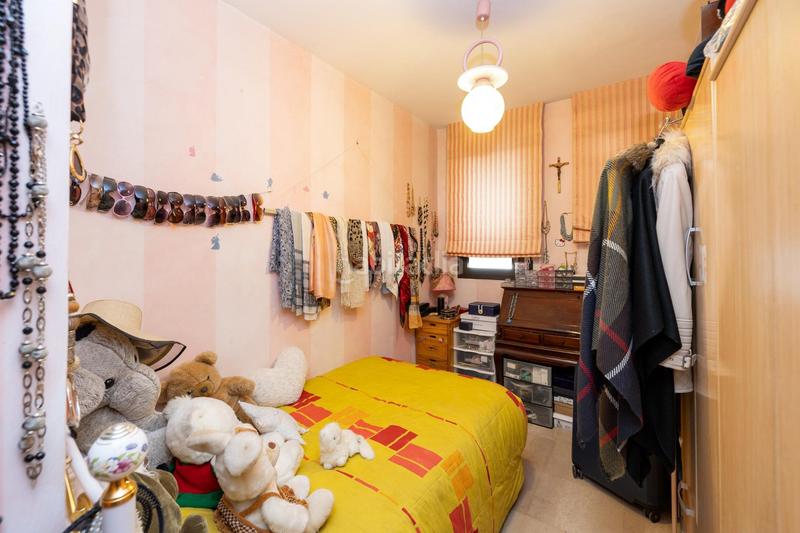 Foto 0ea213c8-c900-4ca1-8f18-2cfab1112921. Attique avec chauffage parking dans Camino de los Neveros - Serrallo Granada