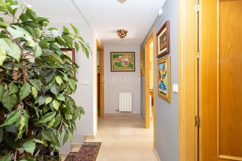 Foto 880de481-5793-440d-9ab4-76c2384df227. Attique avec chauffage parking dans Camino de los Neveros - Serrallo Granada