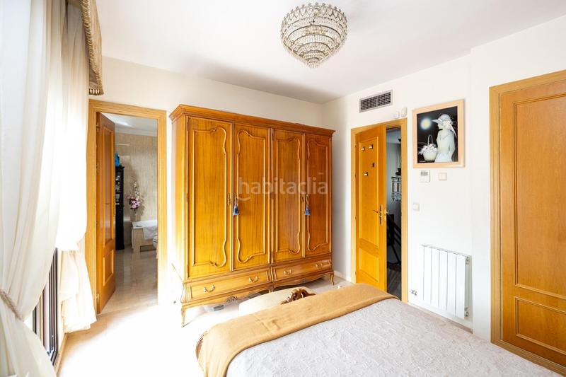 Foto cf4c2db8-a665-43e5-b289-a5c93324d979. Attique avec chauffage parking dans Camino de los Neveros - Serrallo Granada