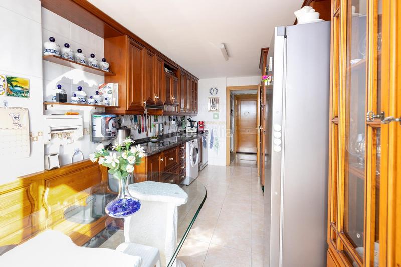 Foto e5b1b678-c8d1-4341-b121-2e90827be5b9. Attique avec chauffage parking dans Camino de los Neveros - Serrallo Granada