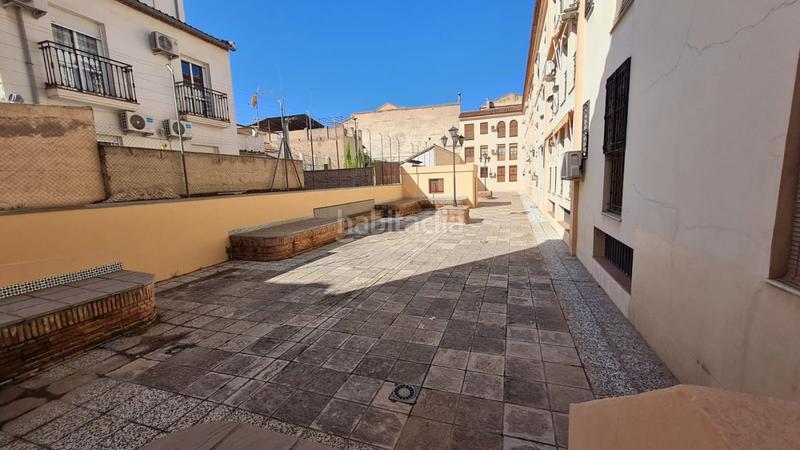 Foto 1490faa2-6255-4e82-a27f-b6027e5201e7. Alquiler piso avenida de murcia en San Ildefonso Granada