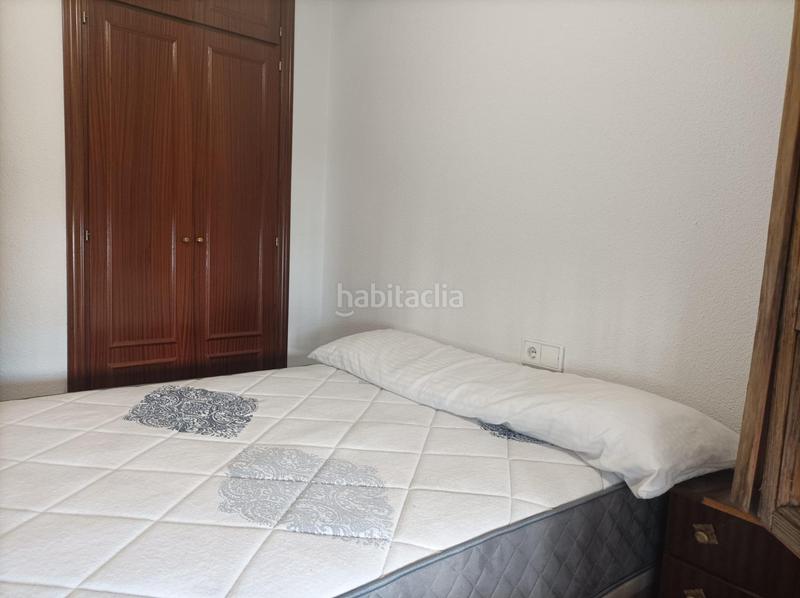 Foto d1e45041-54da-4fd2-aab7-4ecd55ac9b2c. Alquiler piso avenida de murcia en San Ildefonso Granada