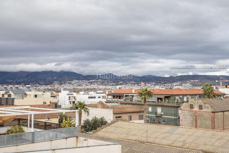 Foto 0ab3b6b1-ed44-44db-a28c-53e594af8f06. Rent penthouse with parking in San Cayetano Churriana de la Vega