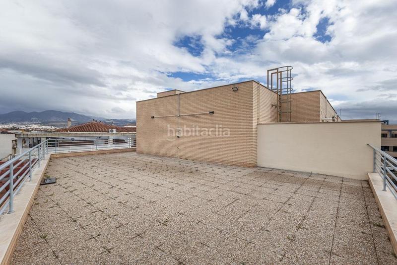 Foto 0f9500ce-f672-4b99-84cf-80699891df5d. Rent penthouse with parking in San Cayetano Churriana de la Vega