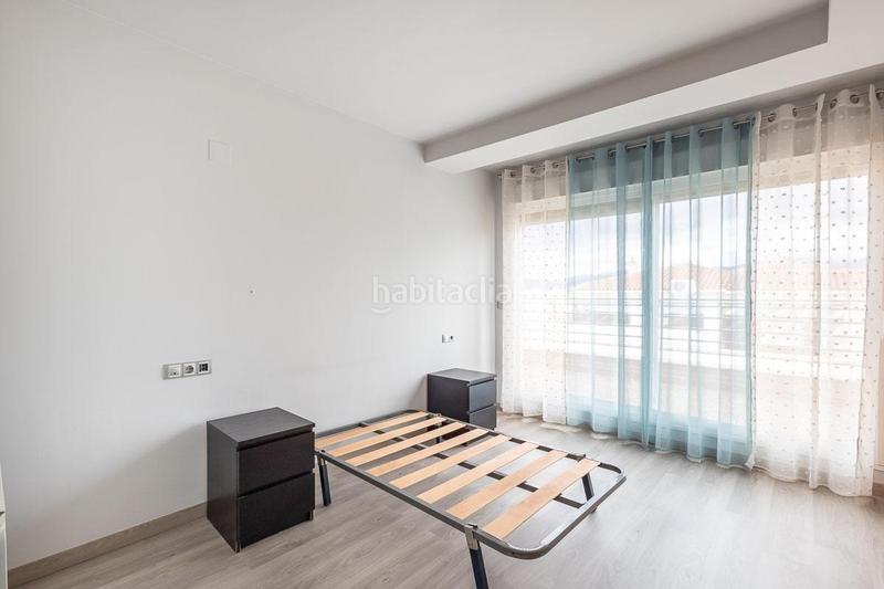 Foto 8f7dcdf5-0d47-45a8-bd08-d550dfee0e79. Rent penthouse with parking in San Cayetano Churriana de la Vega