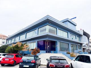 Alquiler Edificio en Campus de la Salud. Edificio dávila