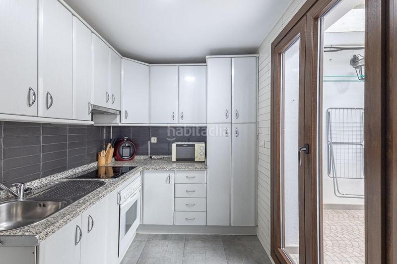 Foto 2210d4fb-2eae-47f8-8520-4aa8a25e6d94. Rent flat in San Matías - Realejo Granada