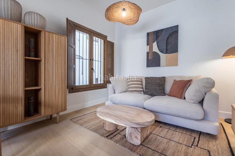 Foto f0d43b24-1b5f-4b13-a4ac-b9477d6df329. Appartamento 115m<sup>2</sup> con riscaldamento in Barrio de Albaicín Granada