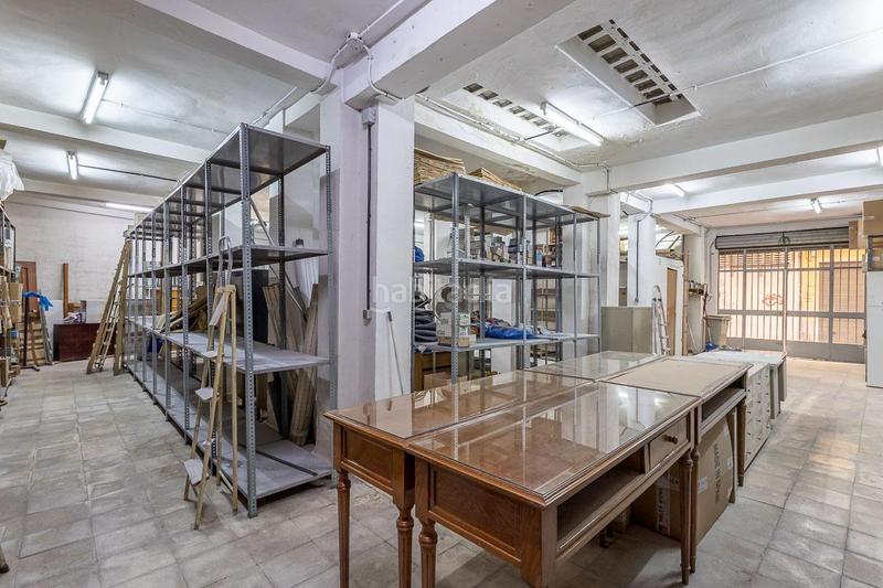 Foto ca24f657-1636-4e0c-bc02-f845a8e4c907. Locale commerciale in Centro - Sagrario Granada