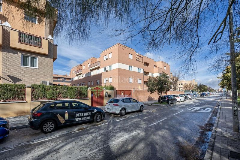 Foto e154a77d-7008-487d-8fa0-8b546b31f079. Piso gran piso vpo junto carretera de malaga en Angustias - Chana - Encina Granada