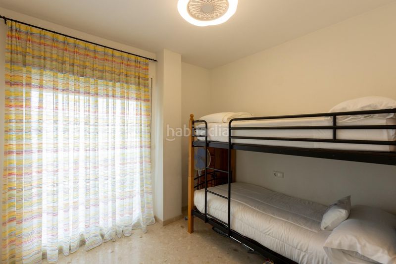 Foto 14eb56ba-3443-4035-9393-3de74f2440cb. Àtic amb aparcament piscina a Playa de Granada Motril