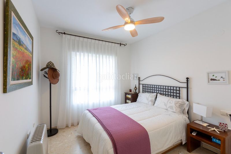 Foto 55262b2c-2174-4fdb-8187-f1e309e8d7fa. Àtic amb aparcament piscina a Playa de Granada Motril