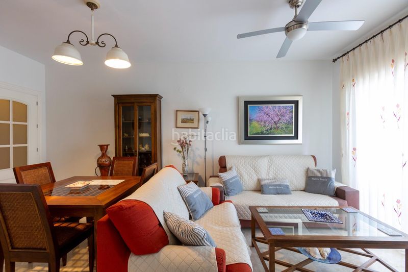 Foto aa57fb81-f1e7-46bc-a585-73ab70904613. Àtic amb aparcament piscina a Playa de Granada Motril