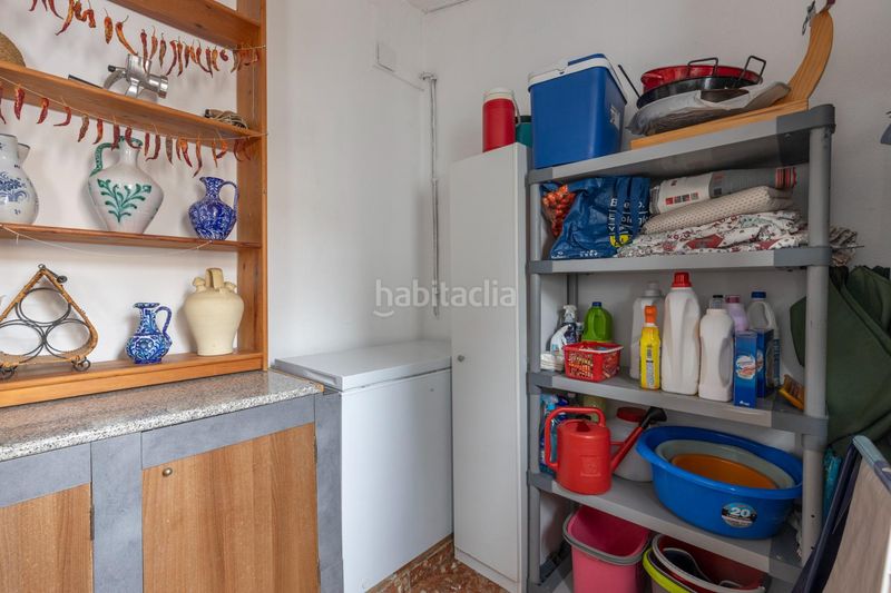 Foto 8a00a19d-166c-4889-b8ef-de45ea0d1539. Casa adosada magnifica unifamiliar adosada de 4 plantas en loma linda con piscina comunitaria en Ogíjares