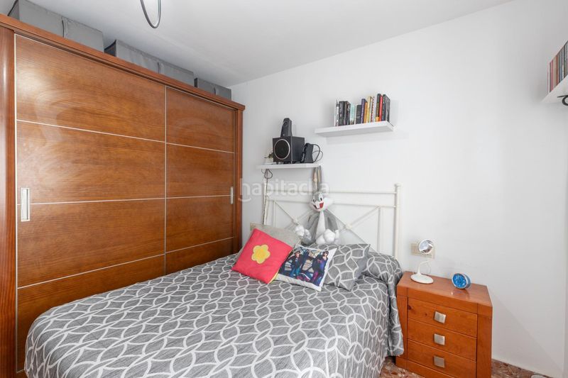Foto f1f60533-7059-4bd3-b84b-75c85c61d32a. Casa adosada magnifica unifamiliar adosada de 4 plantas en loma linda con piscina comunitaria en Ogíjares