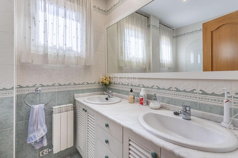 Foto 45f06323-fc29-4dd7-a773-4221a7c1e2a0. Casa pareada vivienda exclusiva . en Fígares Granada