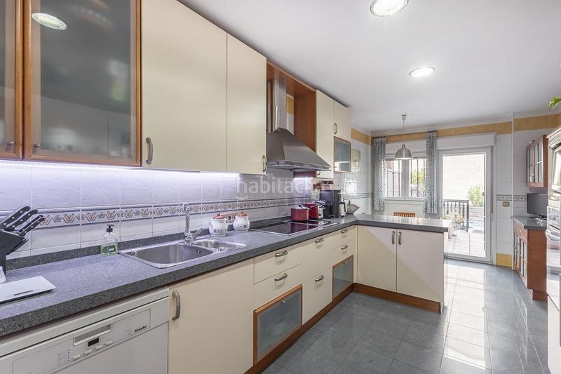 Foto 706701f9-f3f8-4d77-9ff9-5d4549423f2a. Casa pareada vivienda exclusiva . en Fígares Granada