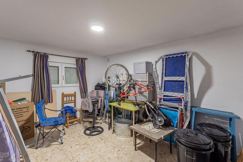 Foto fc1b2cac-730b-4864-9644-54226677ef86. Chalet  con parcela urbanizable en Atarfe