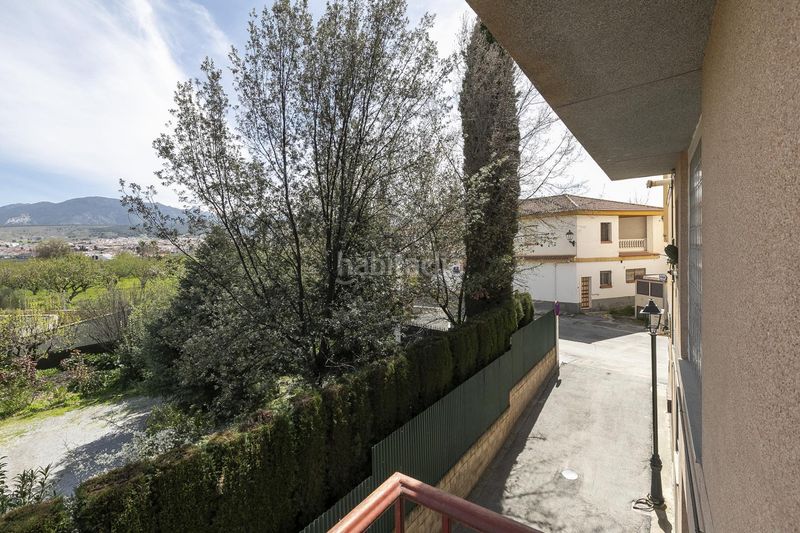 Foto 4bd73a2e-a930-4dd3-8869-dedd84f92e16. Dúplex amb aparcament a Ogíjares